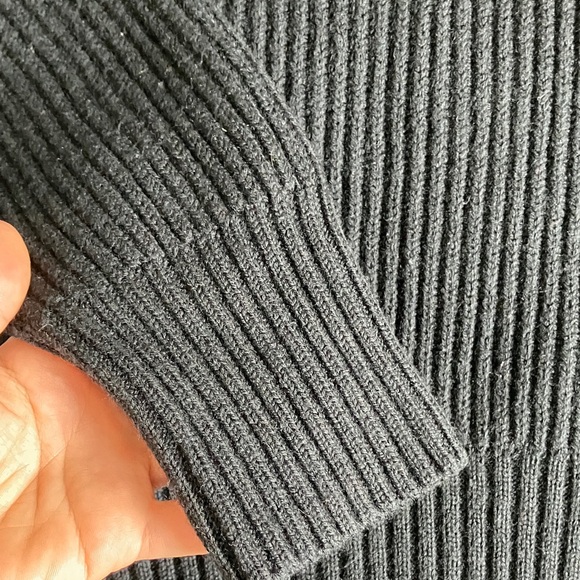 BLACK Aritzia Wilfred Free Lin merino wool Turtleneck Sweater size Large - Picture 5 of 8